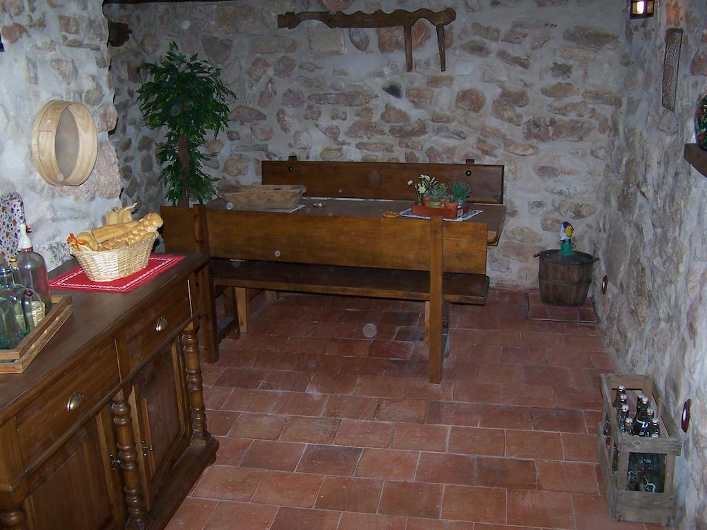 La Fuente Del Monte Vila Caballar Exterior foto